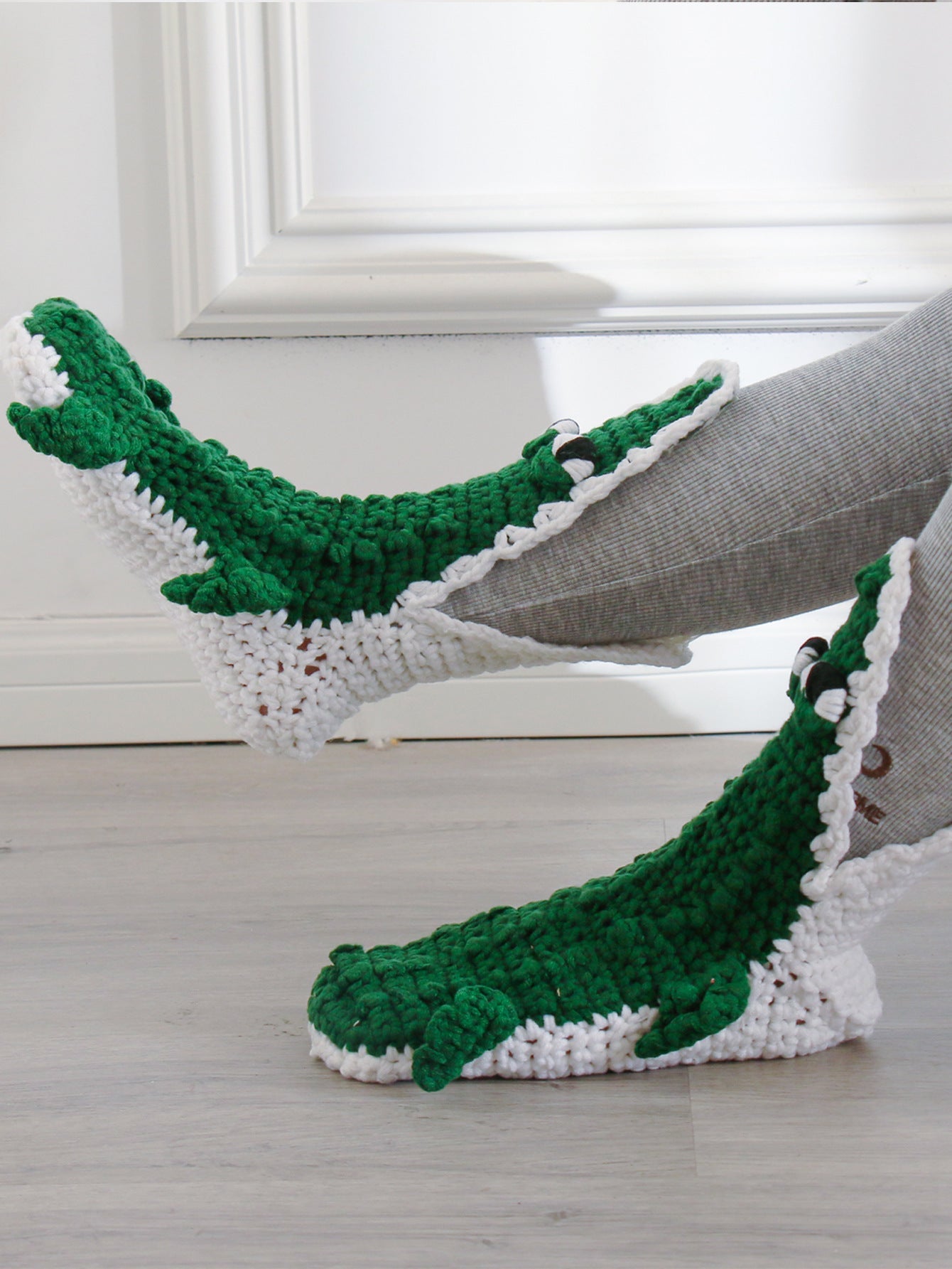 Handmade Socks Christmas Funny Knit Crocodile Socks