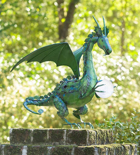 Garden Decoration With Green Dragon Statue With Solar Pearl