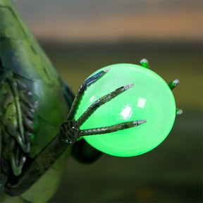 Garden Decoration With Green Dragon Statue With Solar Pearl